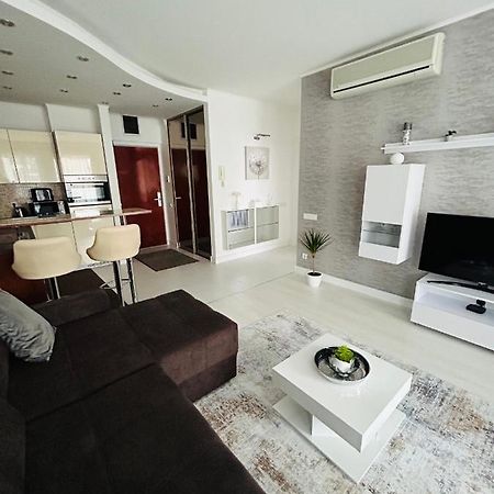 Marina Bay Apartman 布达佩斯 外观 照片