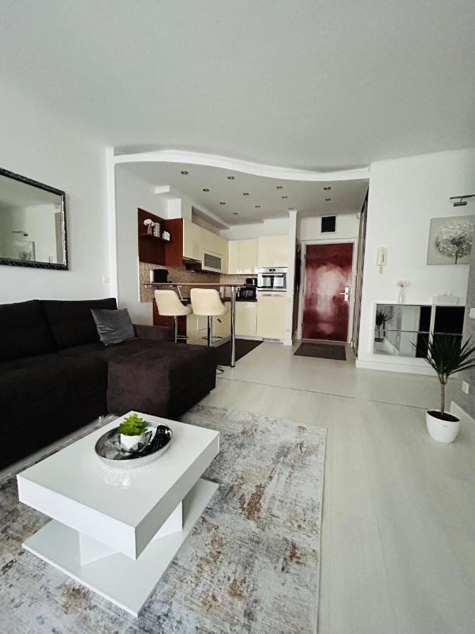Marina Bay Apartman 布达佩斯 外观 照片